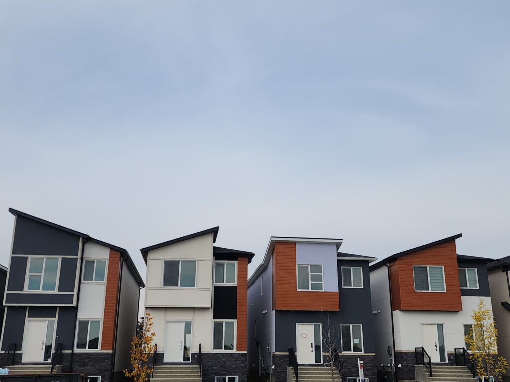 detached homes in Saddlepeace Calgary NE